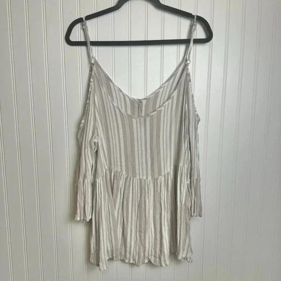 Torrid Stripe Cold Shoulder Blouse Button Front, Ruffle Sleeve 3X E9 - Picture 5 of 7